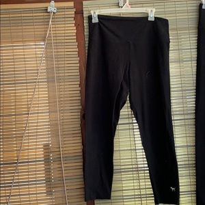 VS pink pink Capri leggings